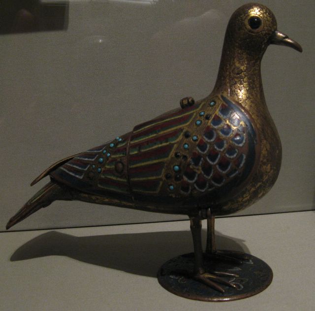 Photo of bird, Boston Museum of Fine Arts