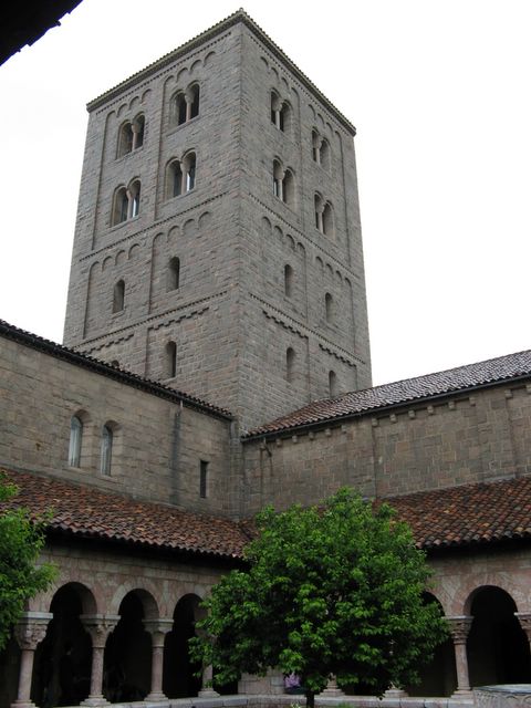 photo in Cloisters Museum